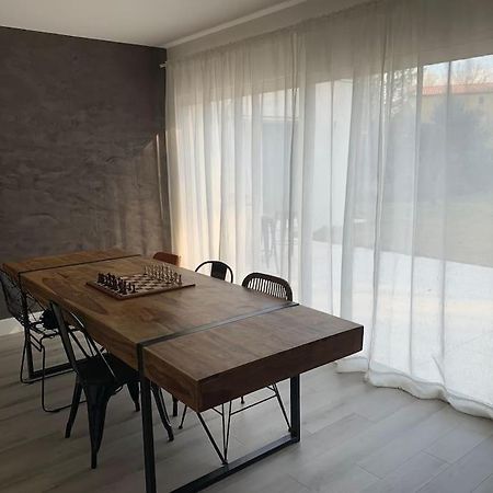 Villa Familiale 9 Pers Cabries Entre Aix Et Marseille 5 Min Gare Aix Tgv 15 Min Aeroport Mp Extérieur photo